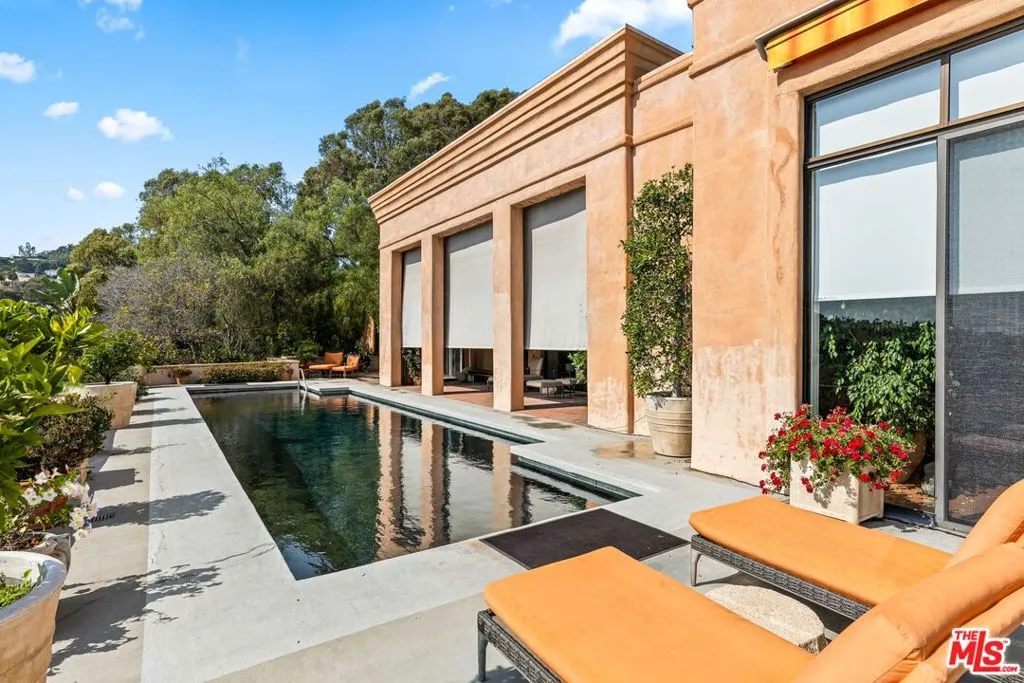 1255 Delresto Drive, Beverly Hills, California 90210 home-pic-55